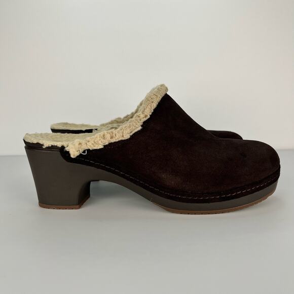 CROCS Sarah Leather Clogs Shearling Lined Mules Brown Shoes Womens Size 8 - Picture 2 of 12